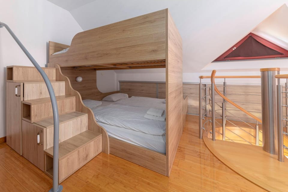 Bed, Bedroom, bunk bed