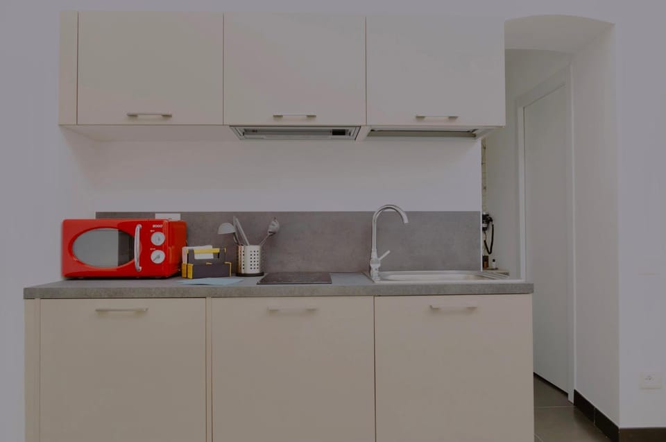 Coffee/tea facilities, Kitchen or kitchenette, minibar