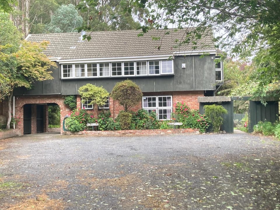 Arden Country House BnB - Entire house to yourself -peace in the country Apartment in Otago
