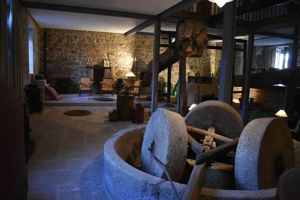 Casa do Lagar de Medelim Villa in Extremadura, Spain