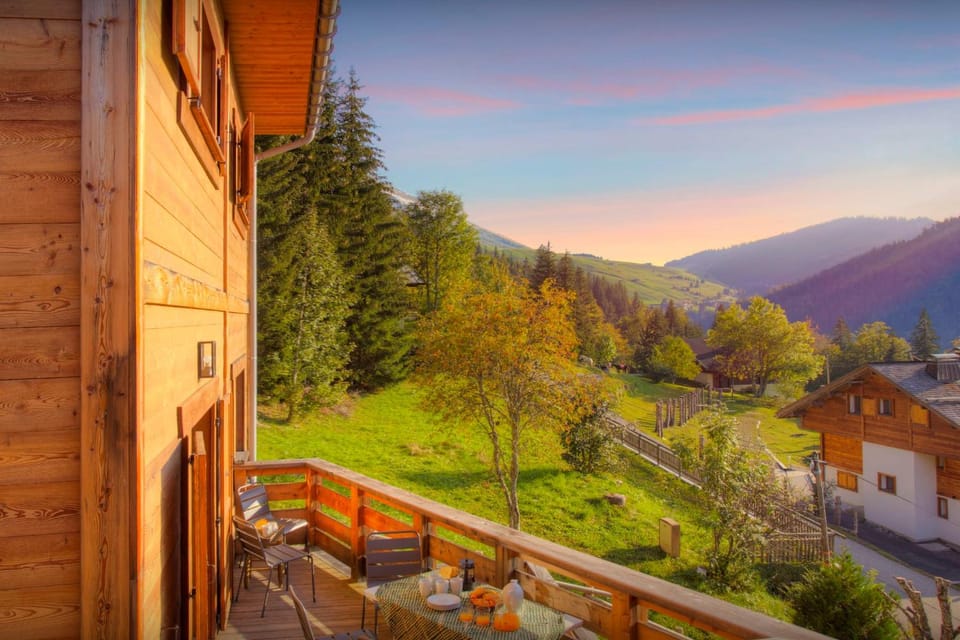 Property building, Spring, Day, Natural landscape, Mountain view