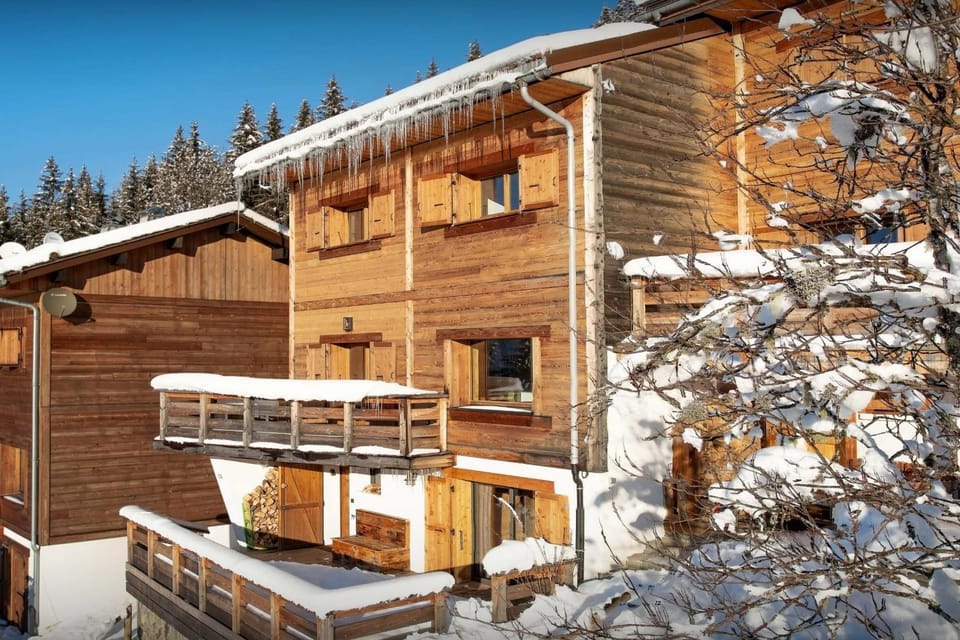 Property building, Day, Natural landscape, Winter
