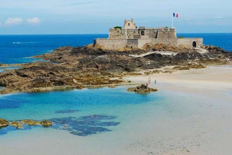 Le Plongeoir de Bon-Secours Apartment in St-Malo