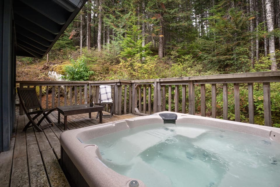 Natural landscape, Hot Tub