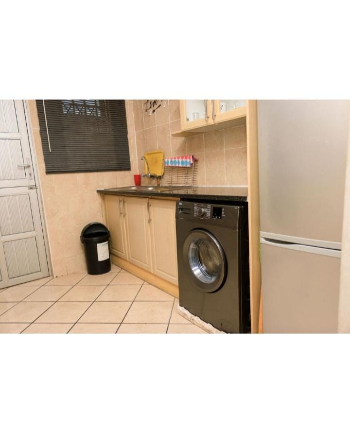 Mbuso Guest House Apartment in KwaZulu-Natal