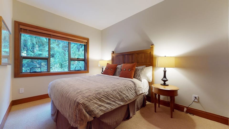 Bedroom, Bedroom