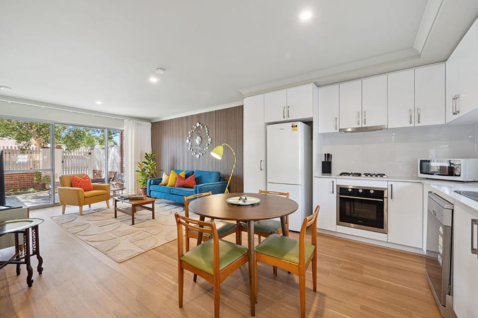 Kitchen or kitchenette, Living room, Decorative detail, Seating area, Dining area, dishwasher, microwave, oven, pet friendly, stove