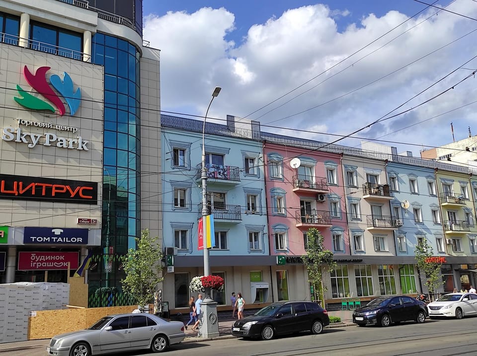 Центр, Соборна 22, СВІТЛО не вимикають Apartment in Ukraine