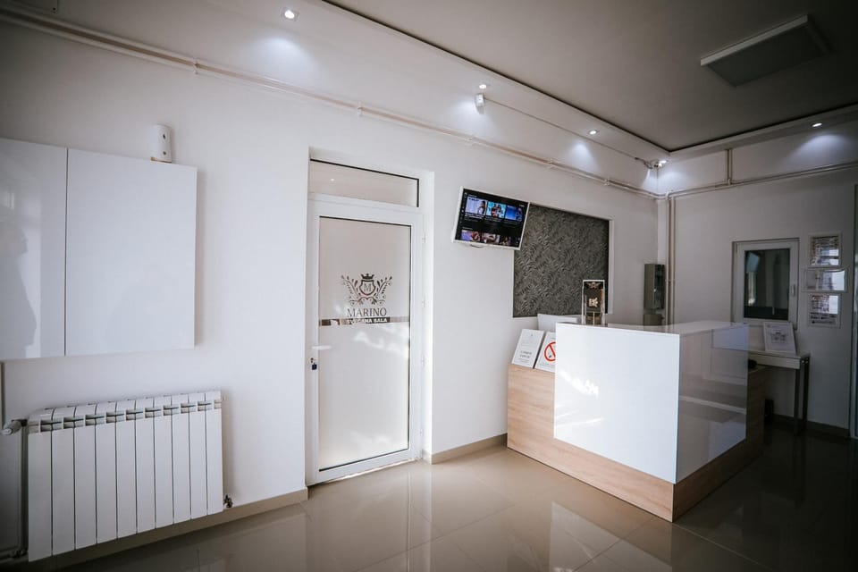 Property building, Internal: Not applicable to any particular room