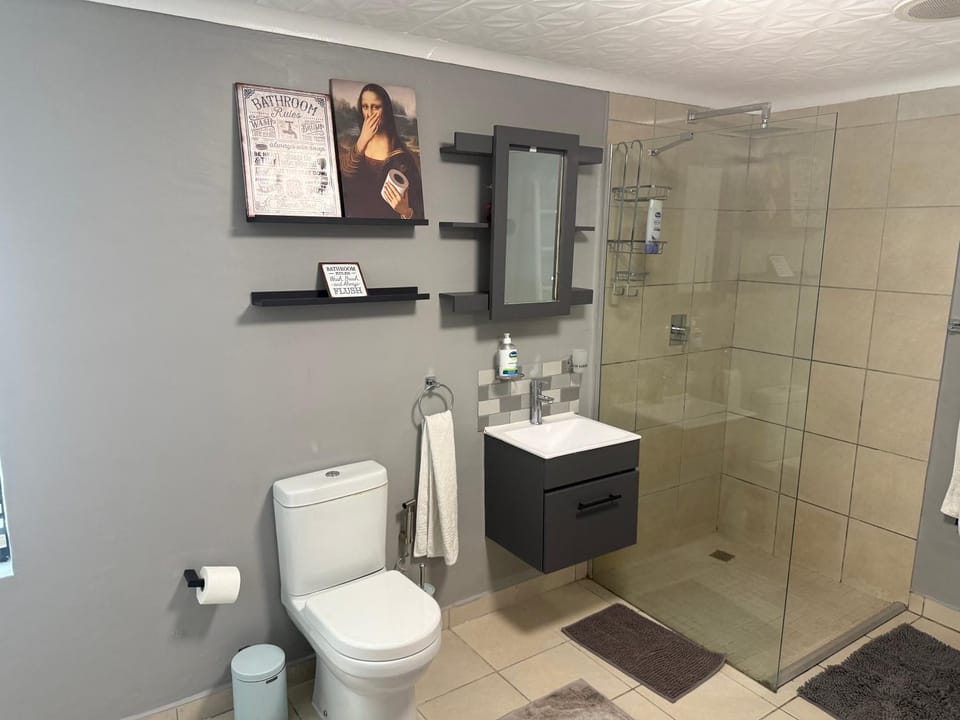 28 on Symonds Luxstudio 4 Apartment in Western Cape