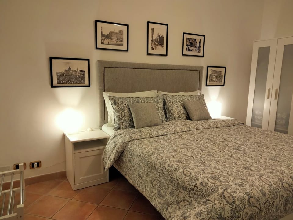TATA'S HOME Villa Borghese Apartment in Rome