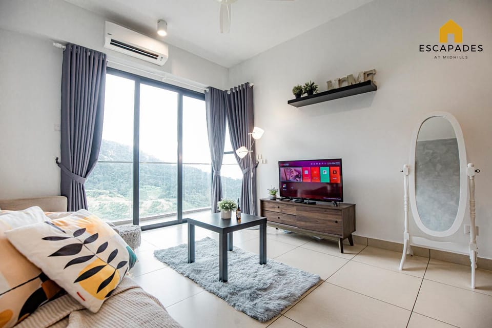 Communal lounge/ TV room, TV and multimedia, Photo of the whole room, air conditioner
