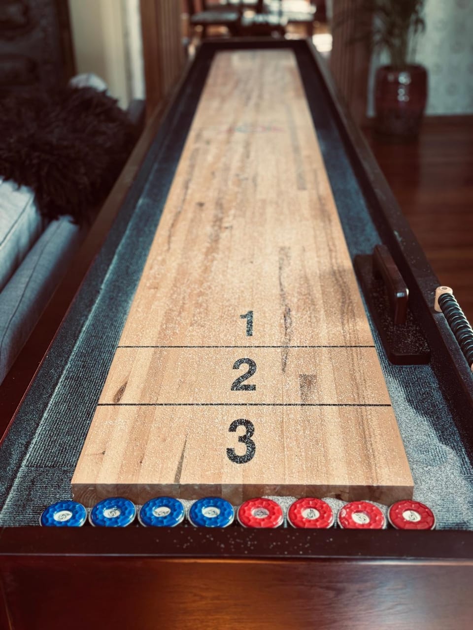 Game Room, Living room