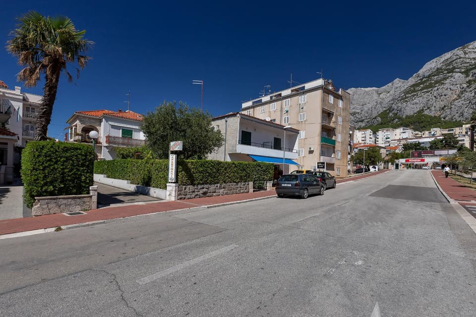 Apartments Carmen Apartment in Makarska