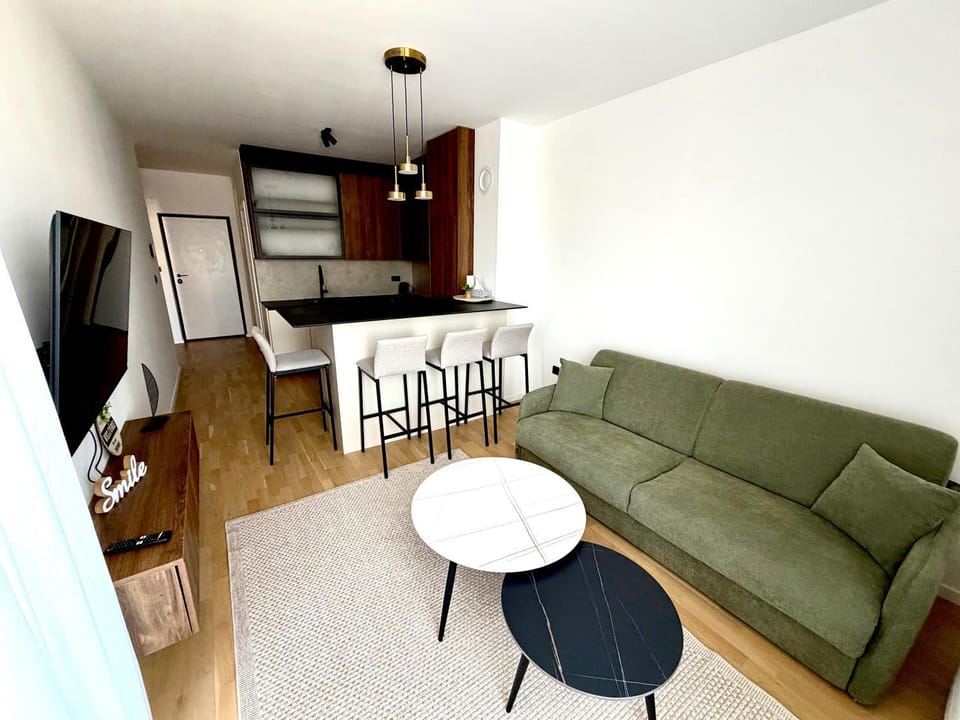 River Lux Residence & Private Garage Apartment in Sarajevo