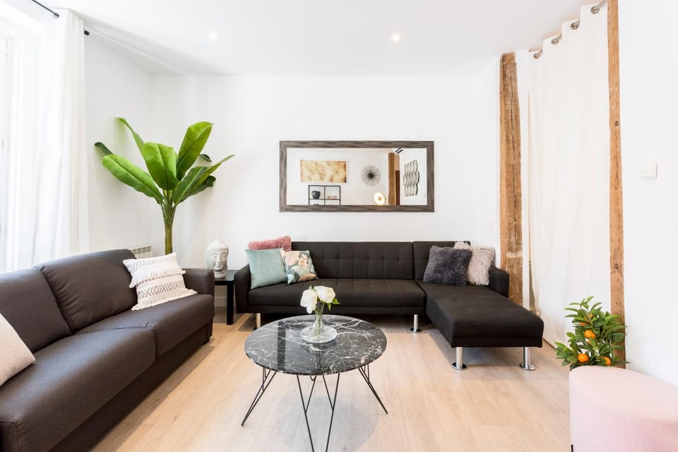 Living room, Lounge or bar, Seating area