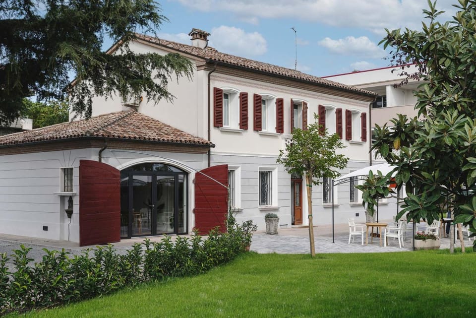 Property building, Garden