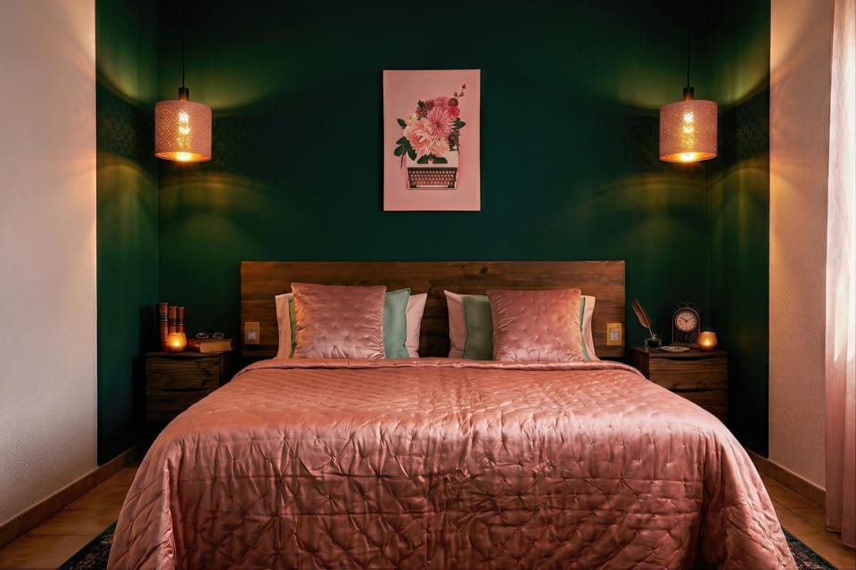 Bed, Decorative detail, Bedroom