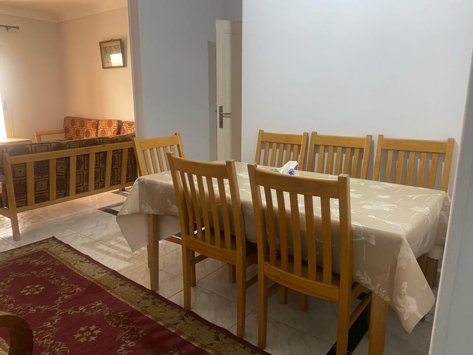 شقه مميزه علي البحر مباشره للعائلات فقط ميامي اسكندريه Apartment in Alexandria
