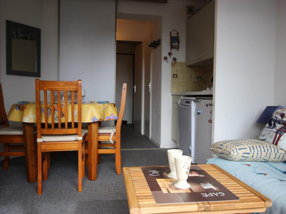 Studio 4 pers proche pistes, animaux admis - FR-1-549-62 Apartment in Provence-Alpes-Côte d'Azur