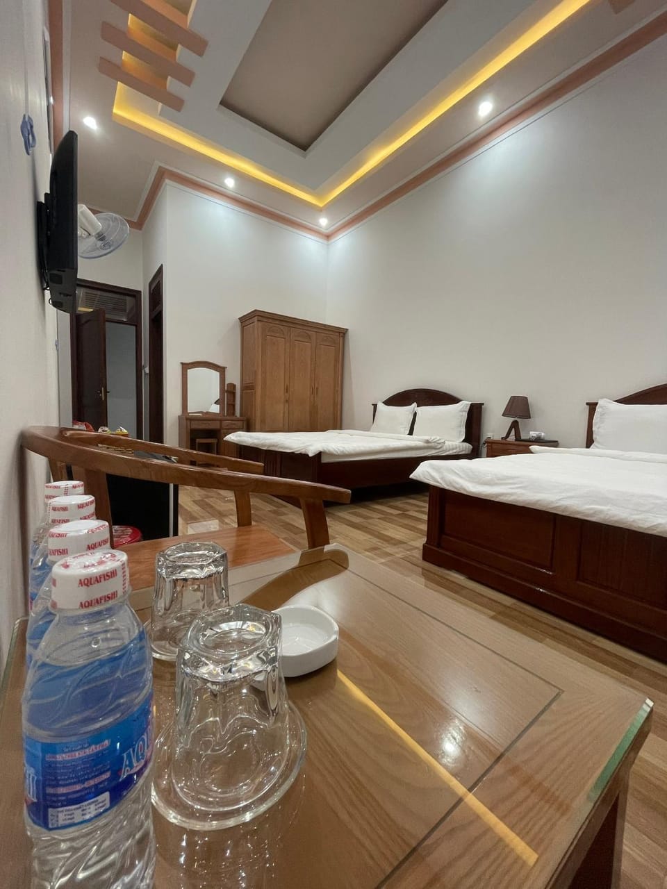 Khách sạn Nguyên Long Hotel in Lâm Đồng