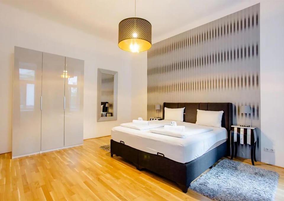 Bed, Bedroom, wardrobe