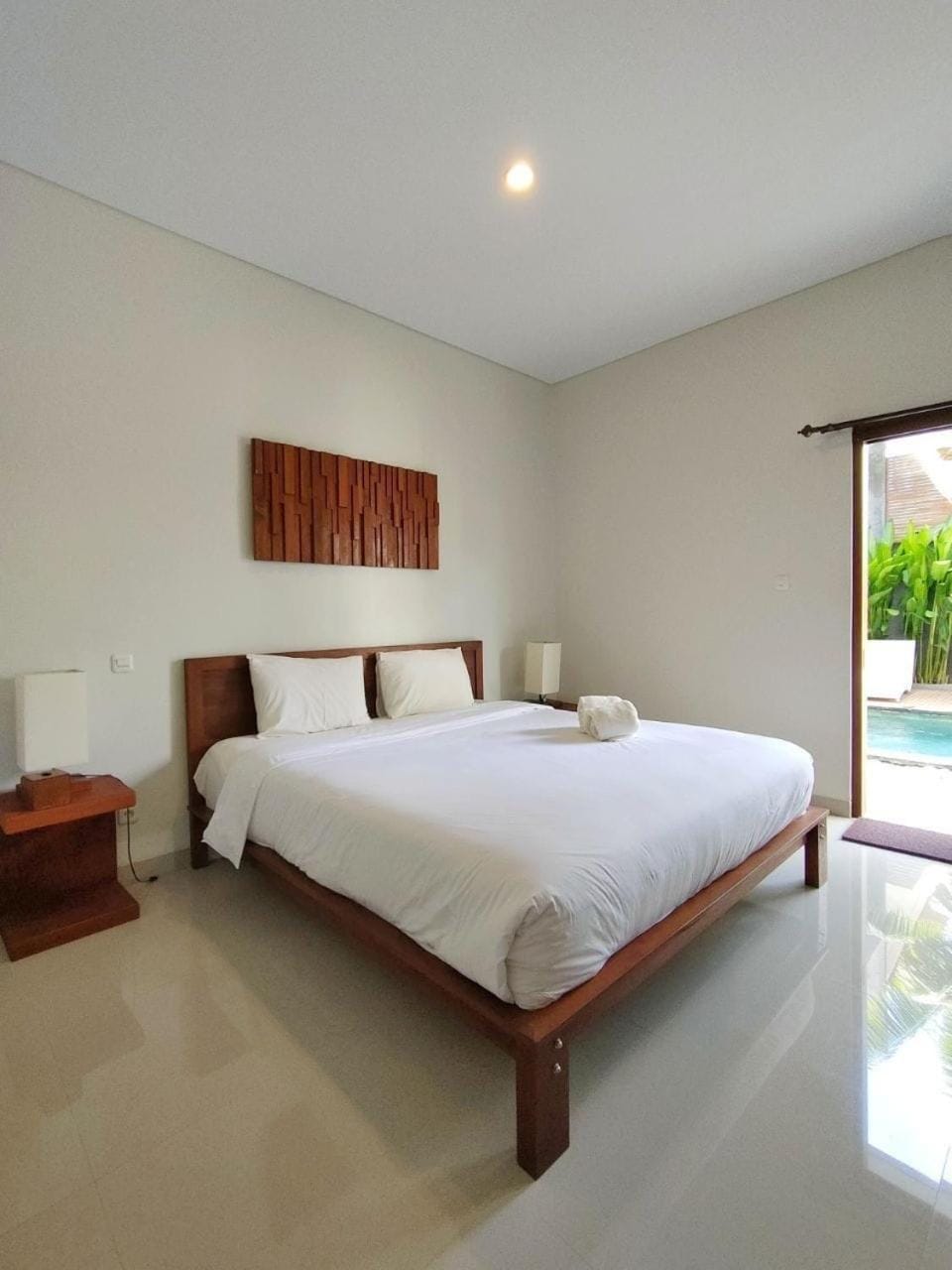 Puri Warung Villa & Guest House Bed and Breakfast in North Kuta