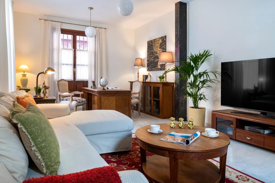 TV and multimedia, Living room, Photo of the whole room