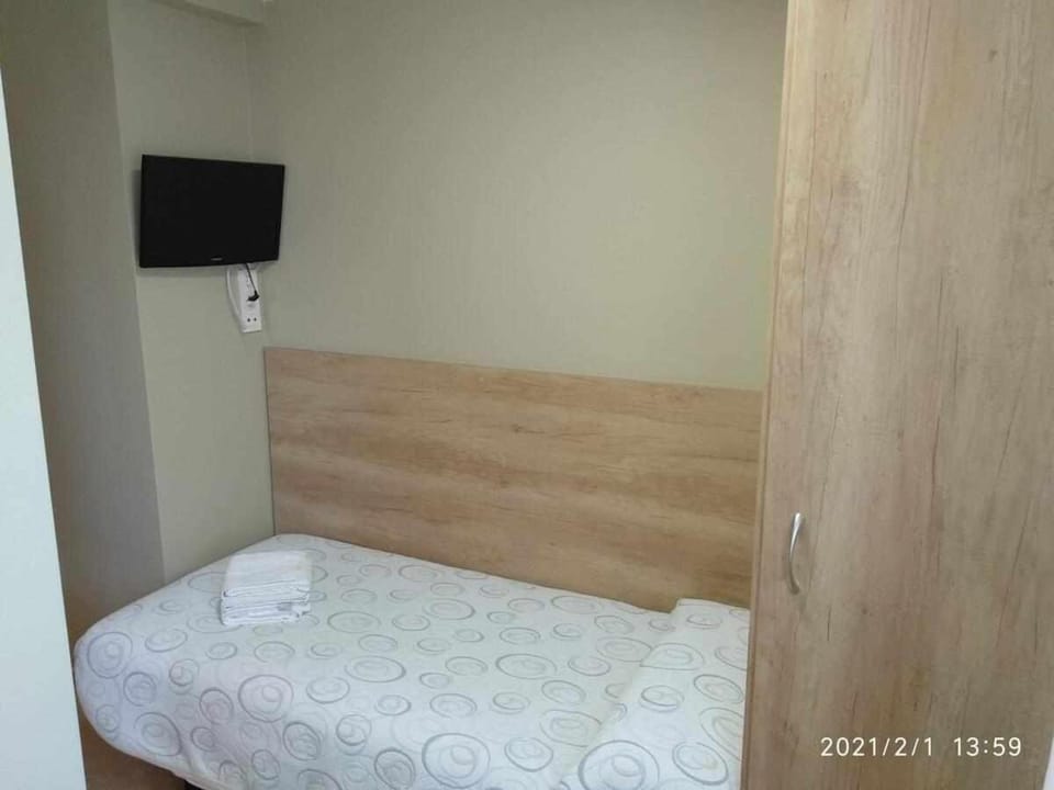 TV and multimedia, Photo of the whole room