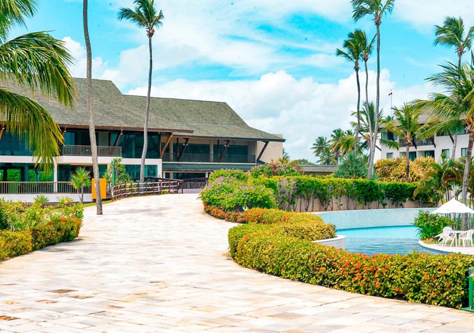 Property building, Day, Swimming pool, Swimming pool