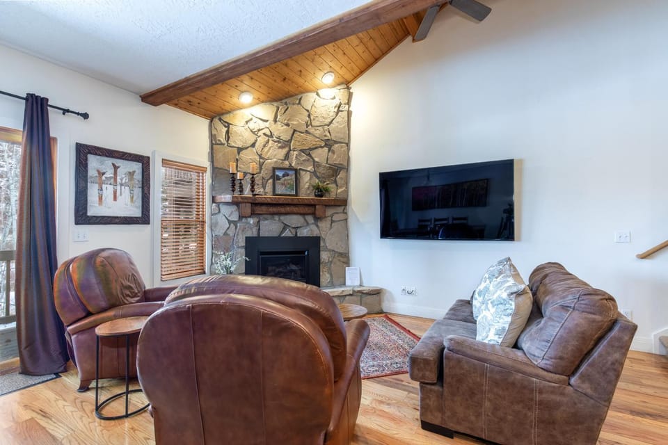 Canyon Crossing #21 House in Park City