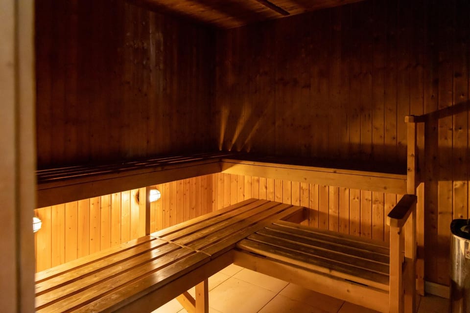 Sauna, Sauna, Spa and wellness centre/facilities
