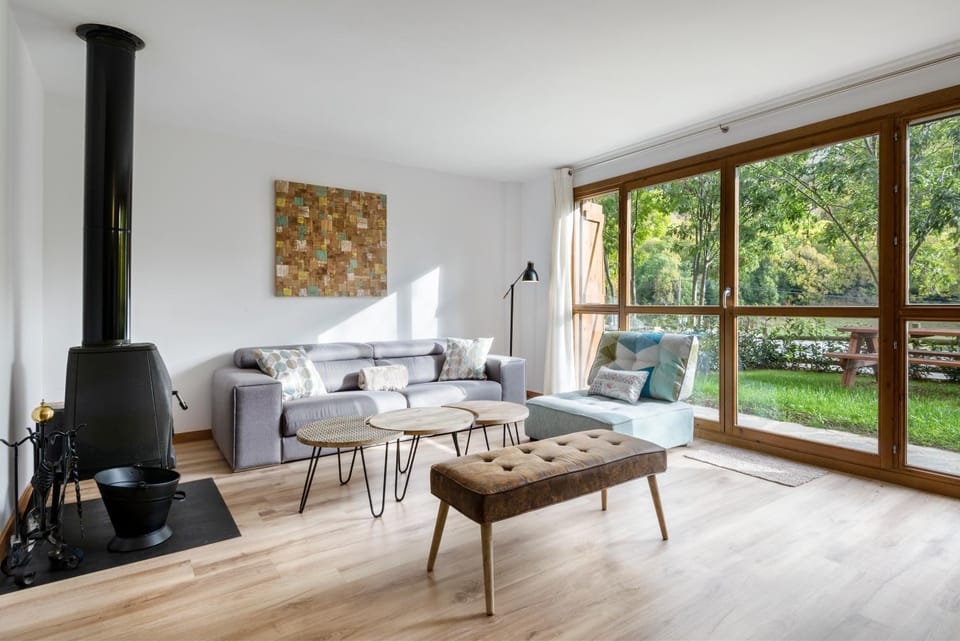 Living room, Garden view