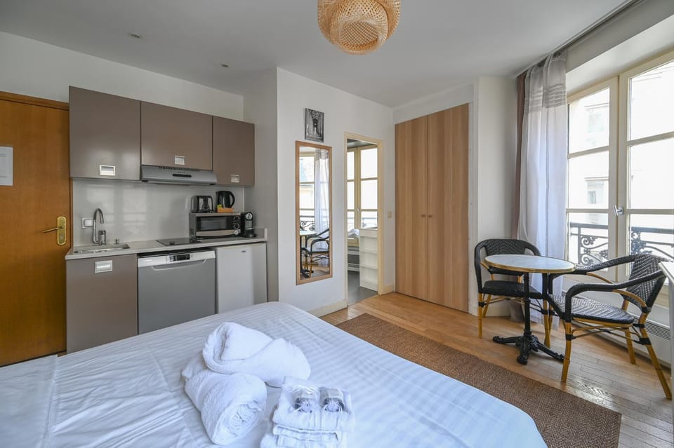 Lovely parisien apartment (opera 3) Apartment in Paris
