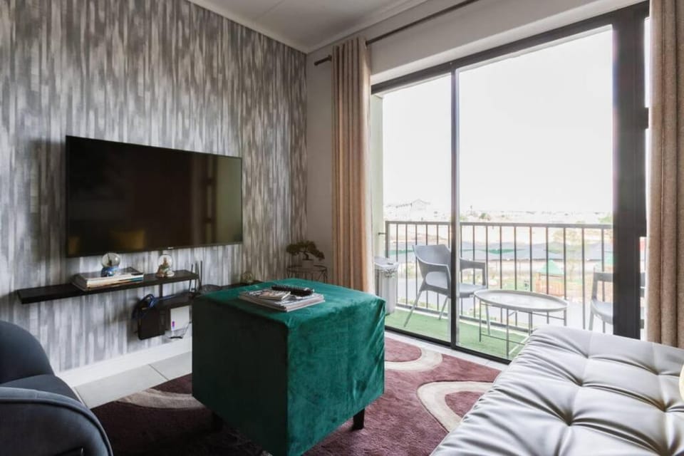 Balcony/Terrace, Living room