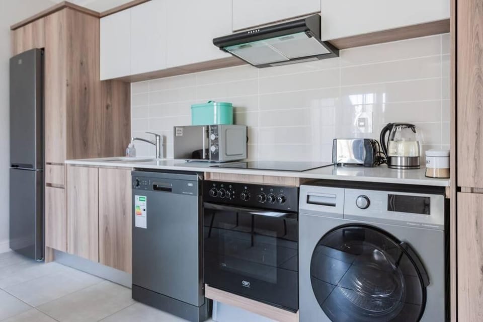 #Alimama Spaces The Fountain Blyde Apartment in Pretoria