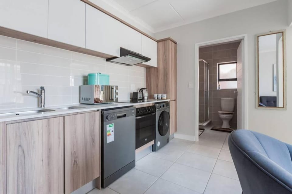 #Alimama Spaces The Fountain Blyde Apartment in Pretoria