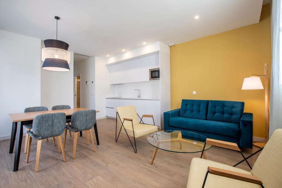 Kitchen or kitchenette, Living room