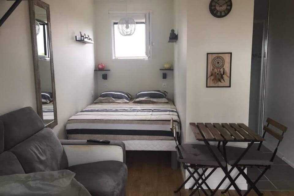 Studio récent tout équipé Apartment in Nouvelle-Aquitaine