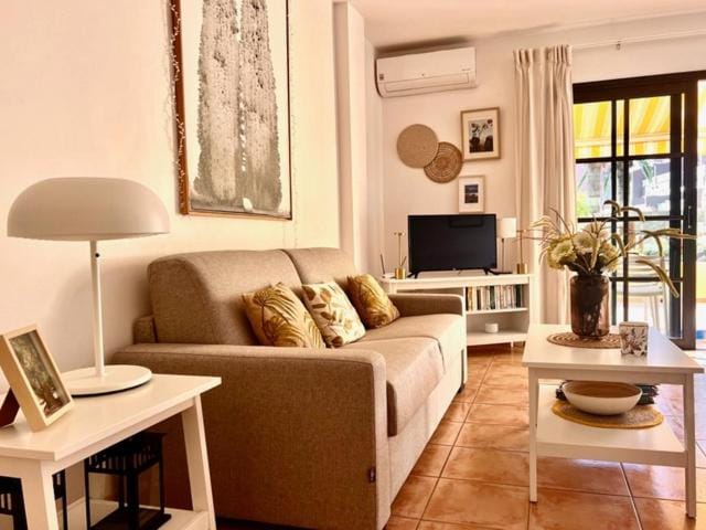 Holiday in Playa Calera - Swimming pool Apartment in La Gomera
