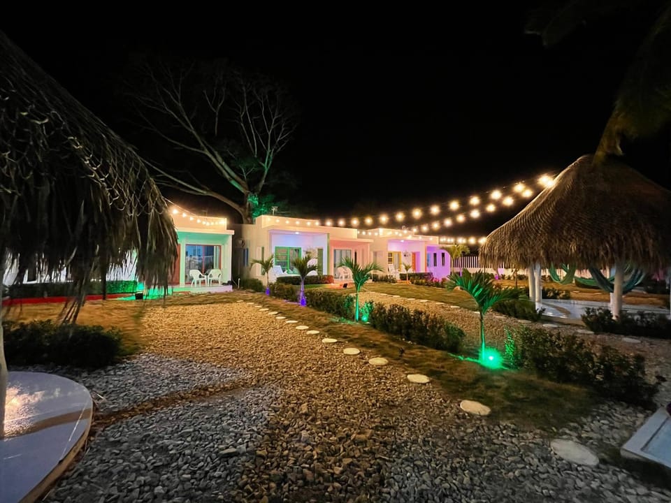 Bahia Tropical Sandia Kiwi Piña House in Sagoc