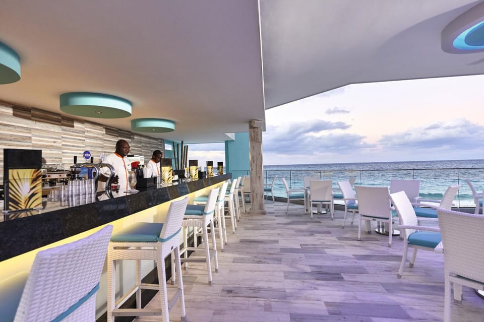 Lounge or bar