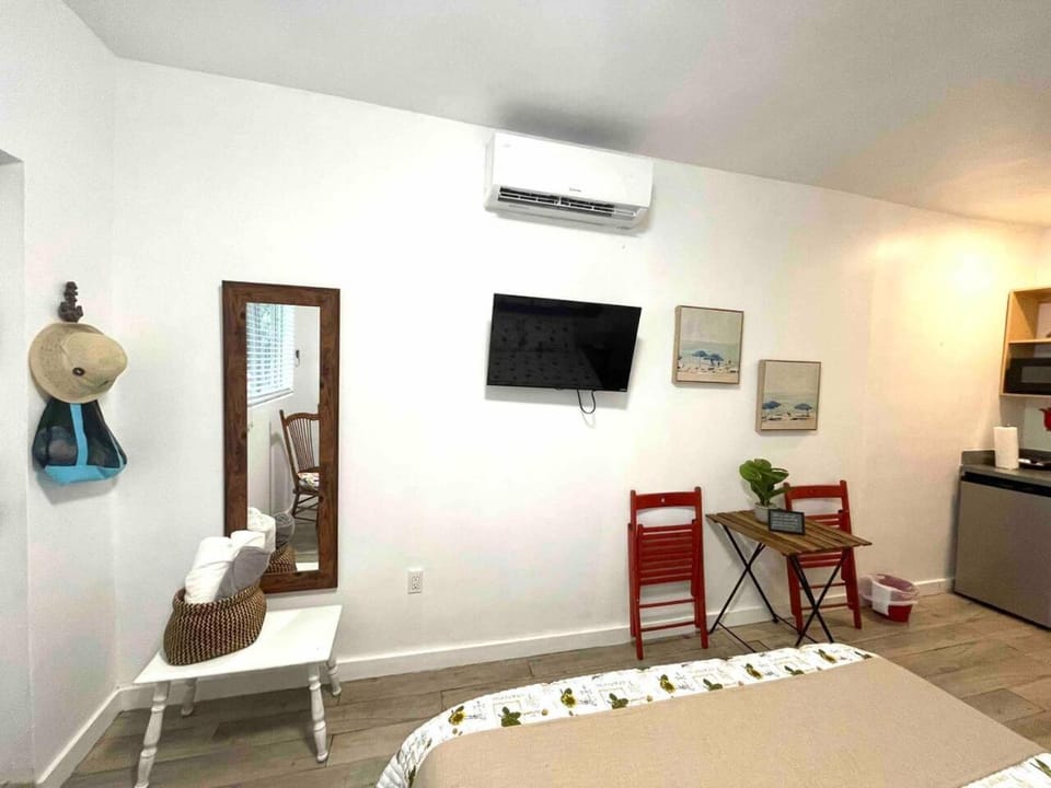 Studio close to Everything Vacation rental in Coral Gables