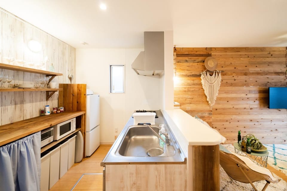 Kitchen or kitchenette