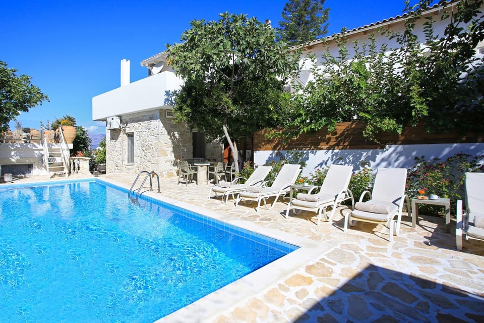 Patio, Garden, Swimming pool