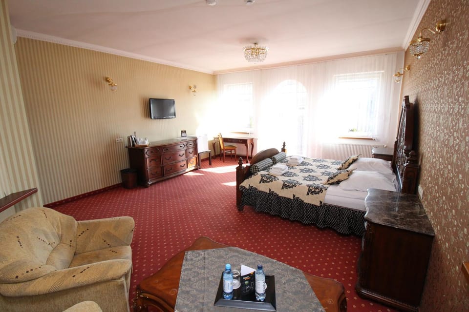 Photo of the whole room