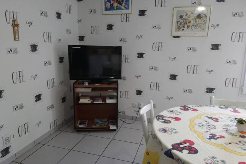 Chez Fabienne T2 Apartment in Auvergne-Rhône-Alpes