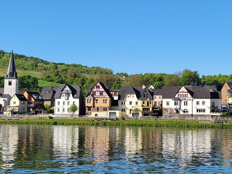 City view, River view