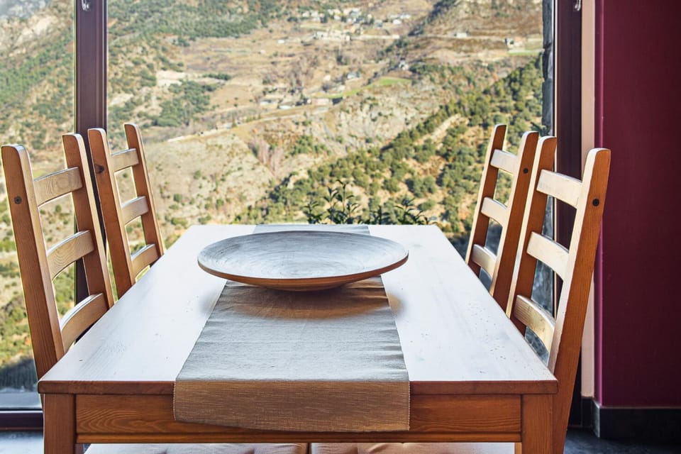 Day, Natural landscape, Dining area, Mountain view