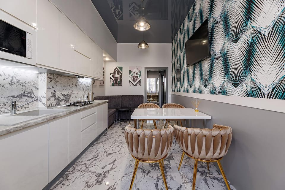 Kitchen or kitchenette, Living room, Seating area